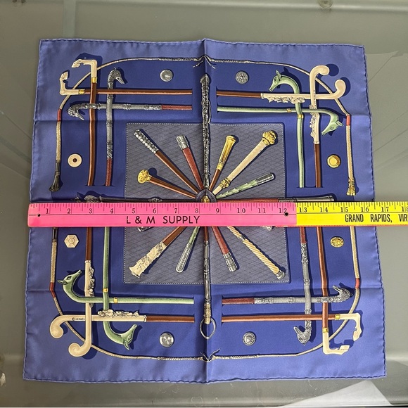 Hermes Carre Scarf 45 Small Cannes et Pommeaux Silk Navy - Picture 9 of 9